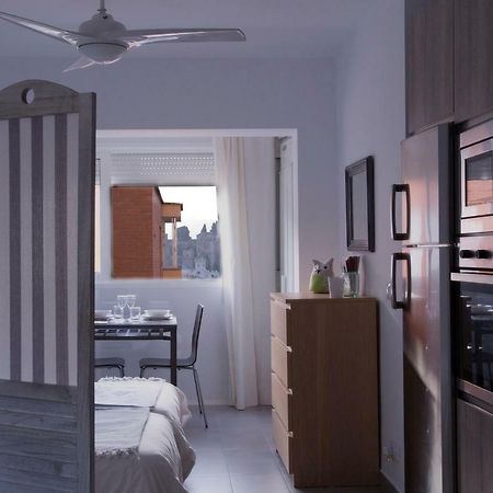 Apartamento Malagueta Beach 10 Малага Екстер'єр фото
