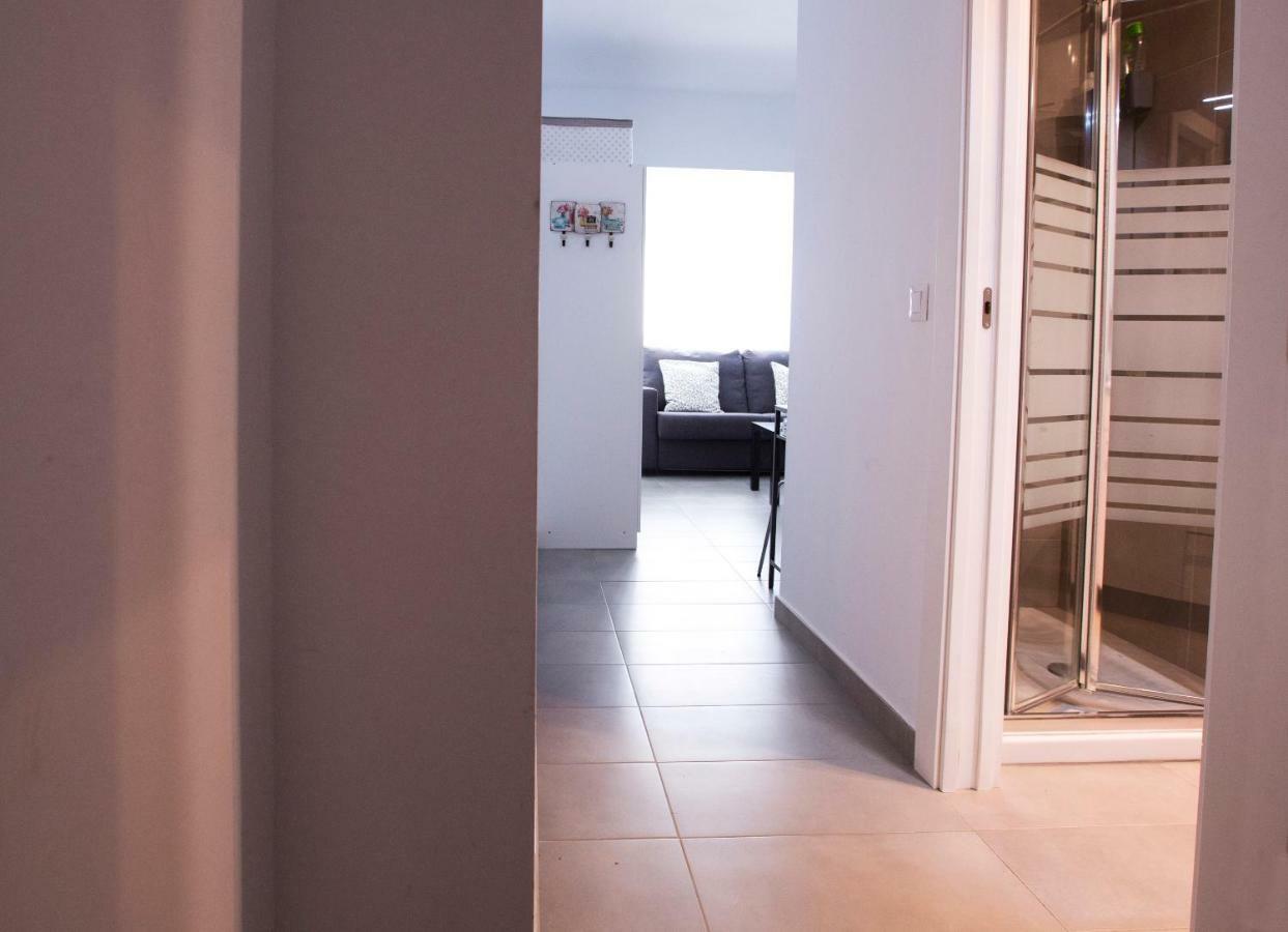 Apartamento Malagueta Beach 10 Малага Екстер'єр фото