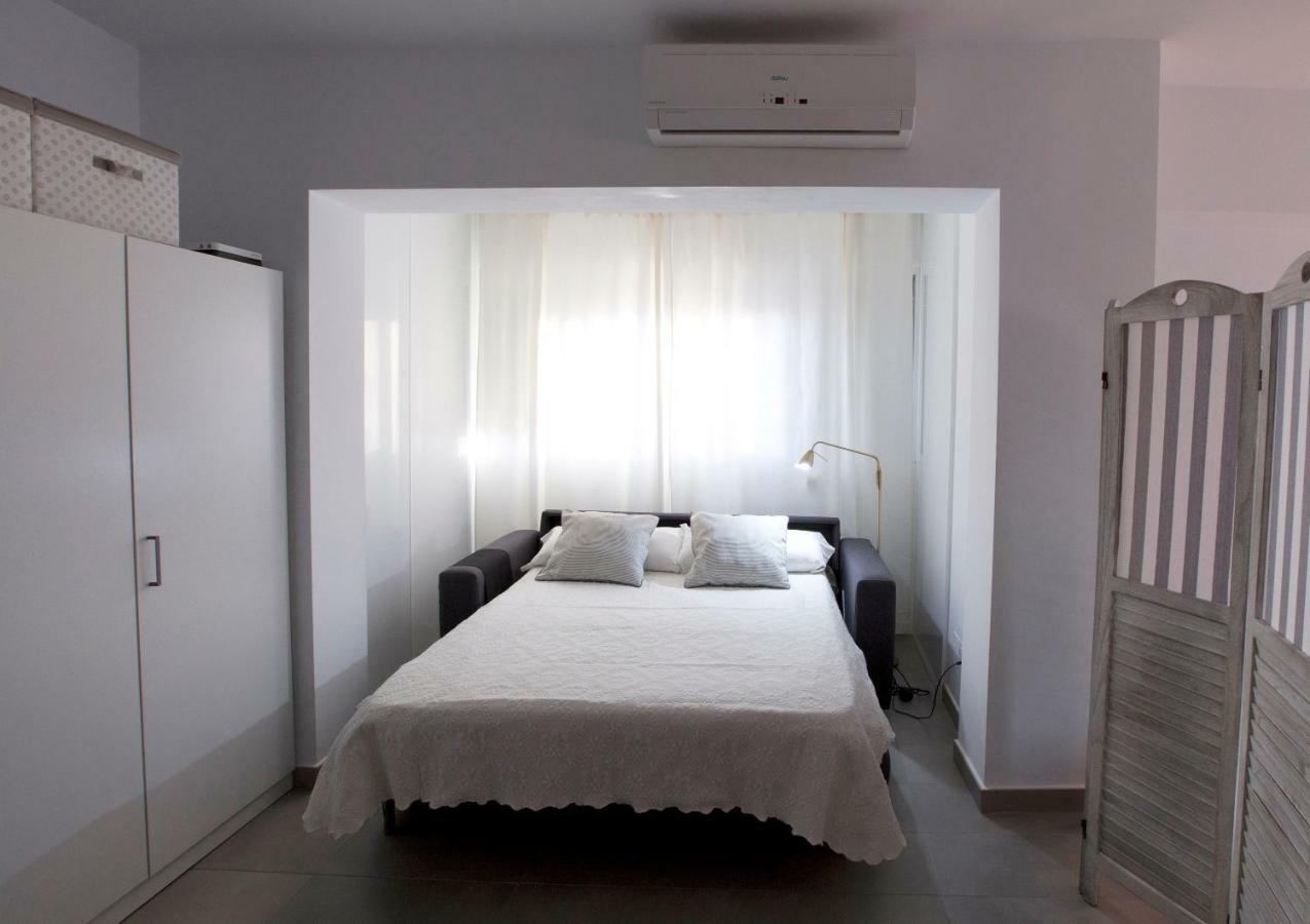 Apartamento Malagueta Beach 10 Малага Екстер'єр фото